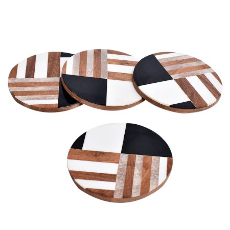 Wooden And Resin Geometric Coasters Set of 4 Kitchen Accessory
